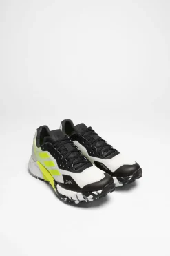 Terrex Agravic Ultra Damen (Schwarz/Weiß)