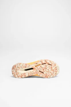 Terrex Agravic Ultra Damen (Weiß/Rosa)